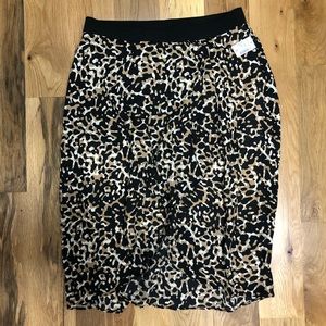 NWT Dress Barn Animal Print Skirt